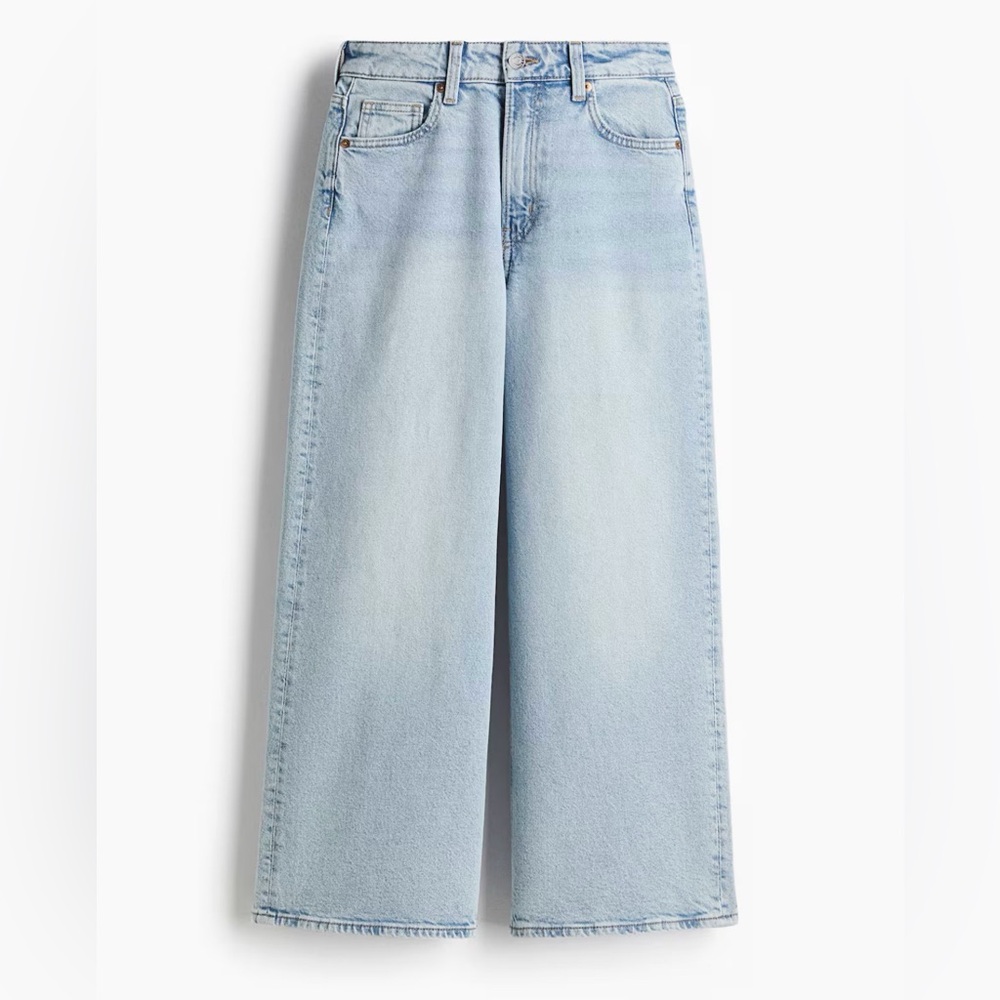 H&M Women’s high rise wide cut Denim Jeans in Light Blue